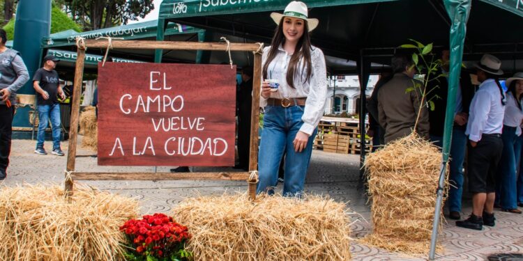 Presentan Expoferia Agropecuaria 2025