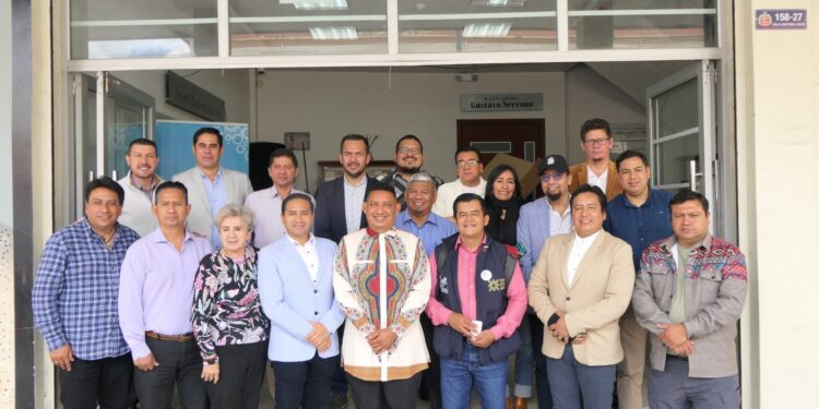 Autoridades nacionales de la Casa de la Cultura Ecuatoriana desarrollaron agenda en Loja
