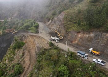 Emergencias viales en 11 cantones y  operativos por el feriado de Carnaval