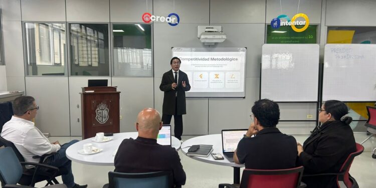 Emprender para graduarse, una nueva modalidad de titulación que impulsa la UTPL