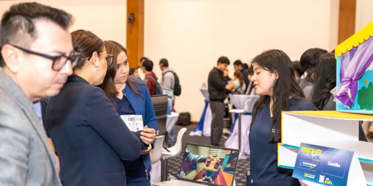 67 proyectos de impacto social y productivo se presentaron en el Innova Fest UTPL