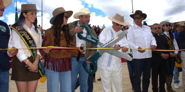 Gonzanamá estrena moderno Centro Multipropósito en el marco de su Expo Feria 2026