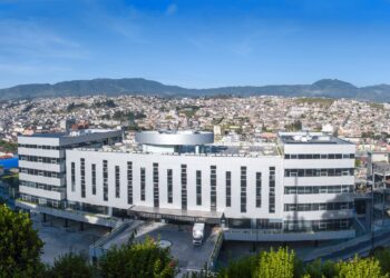 UTPL y Universidad de Lima fortalecen la investigación científica