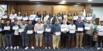 UTPL fortalece la empleabilidad con credenciales que certifican competencias
