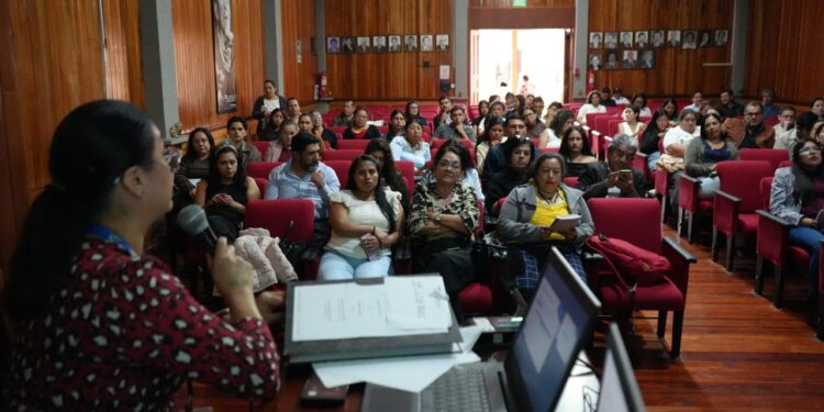 Organizaciones políticas de Loja se capacitaron en el manejo del Sidtema Contable