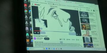 En Loja proyectan la memoria y juegos a través del arte audiovisual