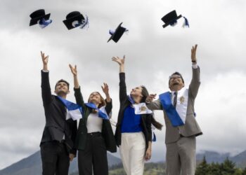 UTPL ofrece 50 % de descuento para estudiantes que buscan retomar sus estudios