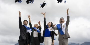 UTPL ofrece 50 % de descuento para estudiantes que buscan retomar sus estudios