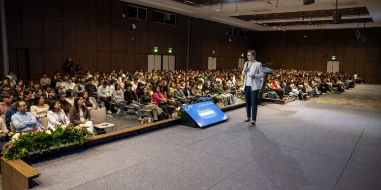 Más de 39 mil estudiantes inician clases en la UTPL